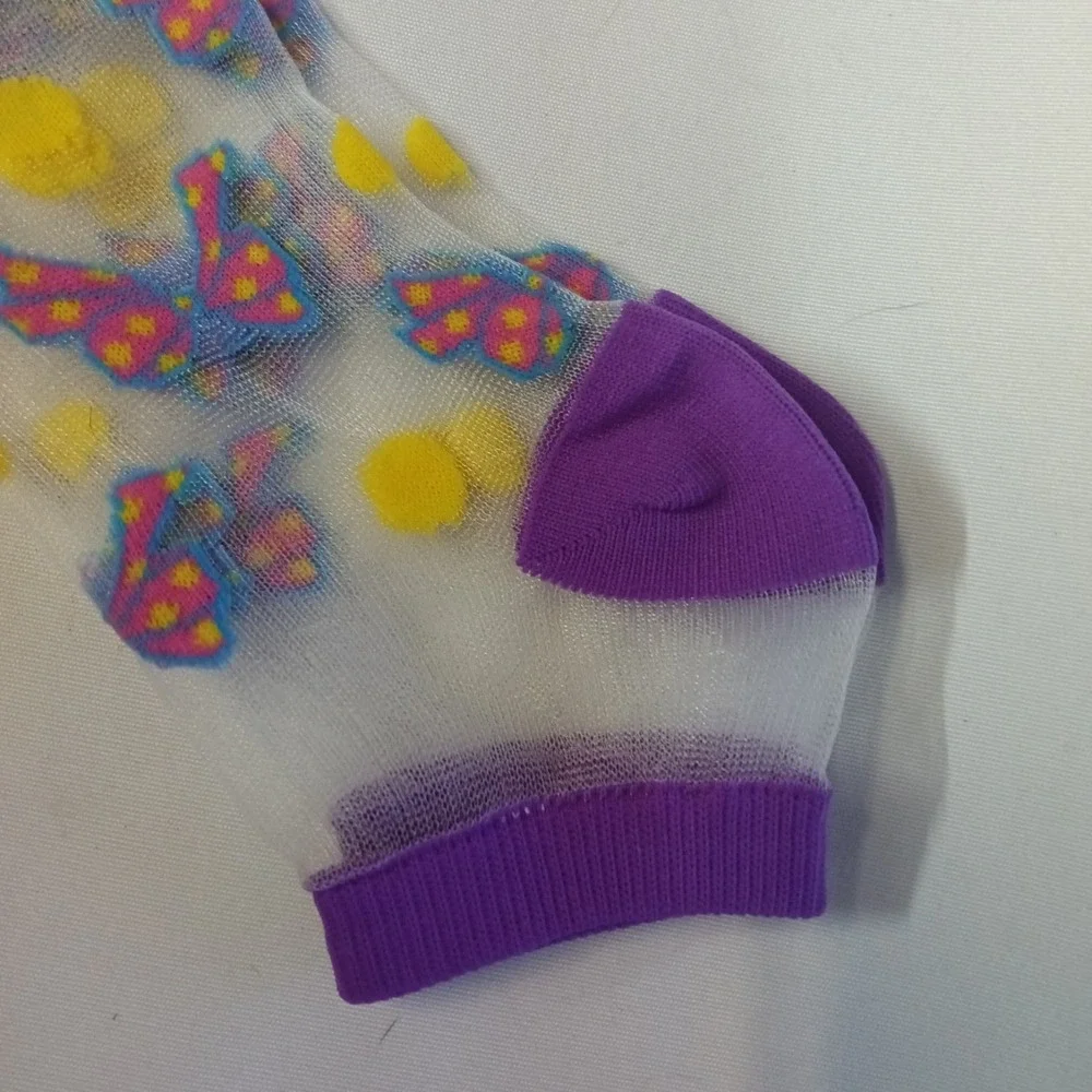 Ladybug Lady's SHEER Fashion Crew Socks Colorful Bowties / SIZE 9-11 Purple Trim
